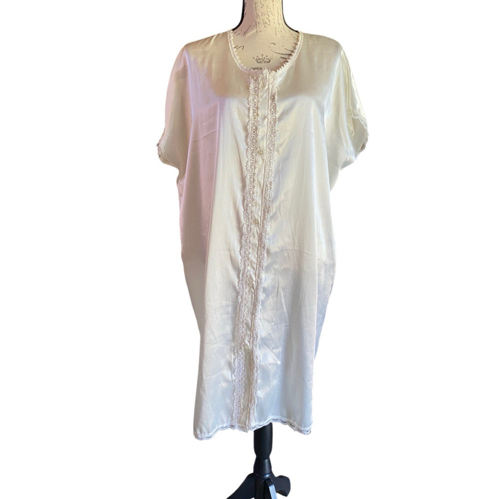 Intimate Moods Womens 1X Ivory Satin Lightweight Knee Length Lace Trim Nightgown